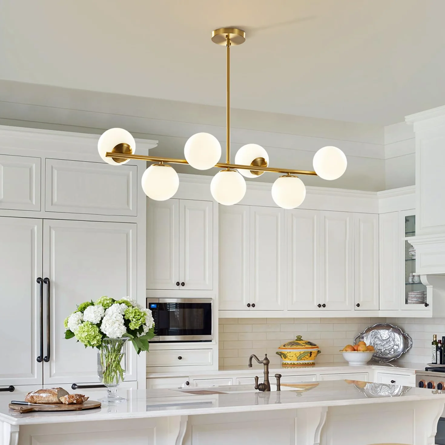 KCO Lighting Moderner 110CM Gold Kronleuchter Mit 7 Weiß Globe Sputnik Vintage Pendelleuchte - Milchkugel Glas Einstellbare Hängende Leuchte für Esszimmer, Wohnzimmer, Küche