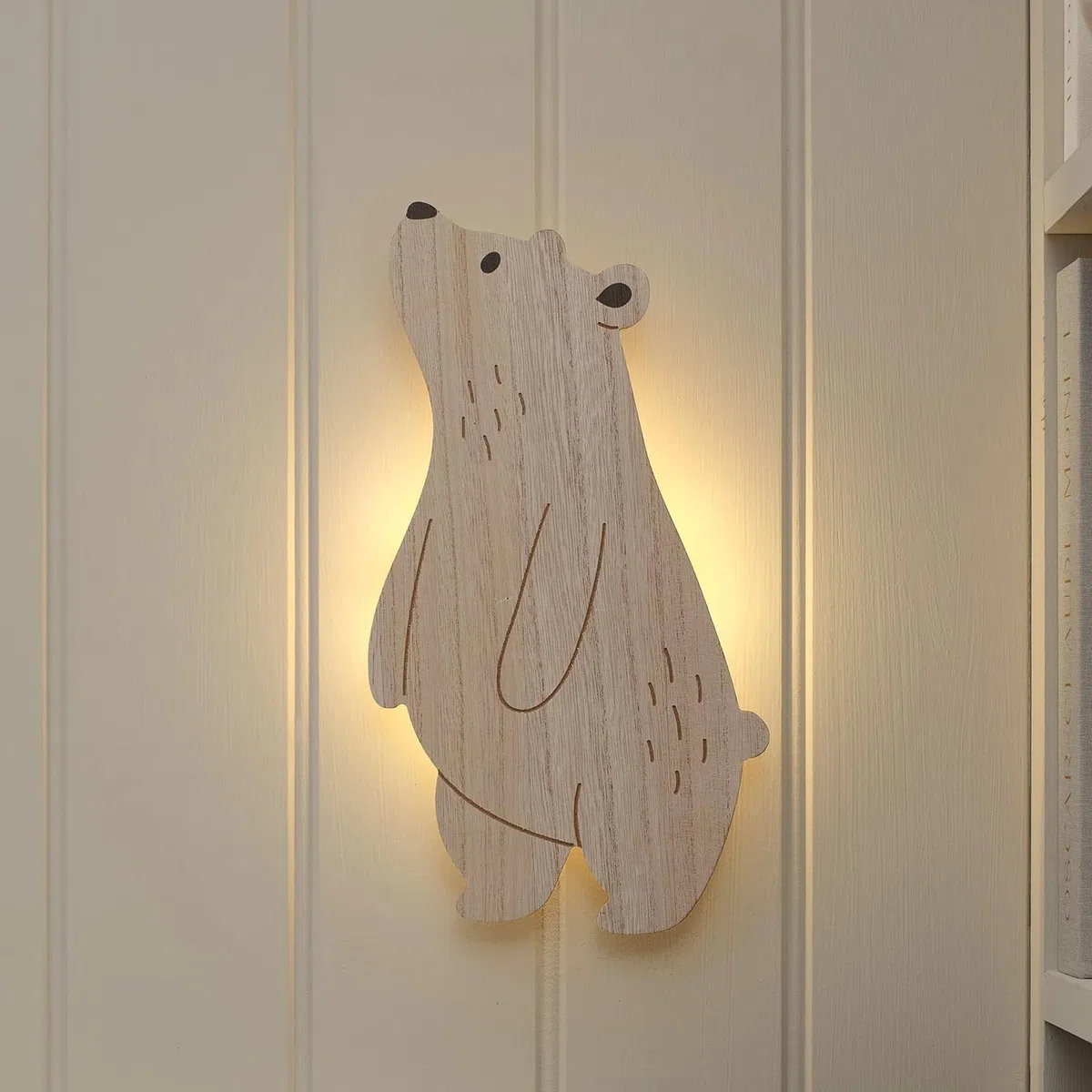 Lights4fun Set Wandlampen Mond & Bär | warmweiße LEDs| Batteriebetrieben | Fernbedienung & Timer | Kinderzimmer Schlafzimmer Wandleuchte | Deko Wanddeko Nachtlampe Nachtlicht