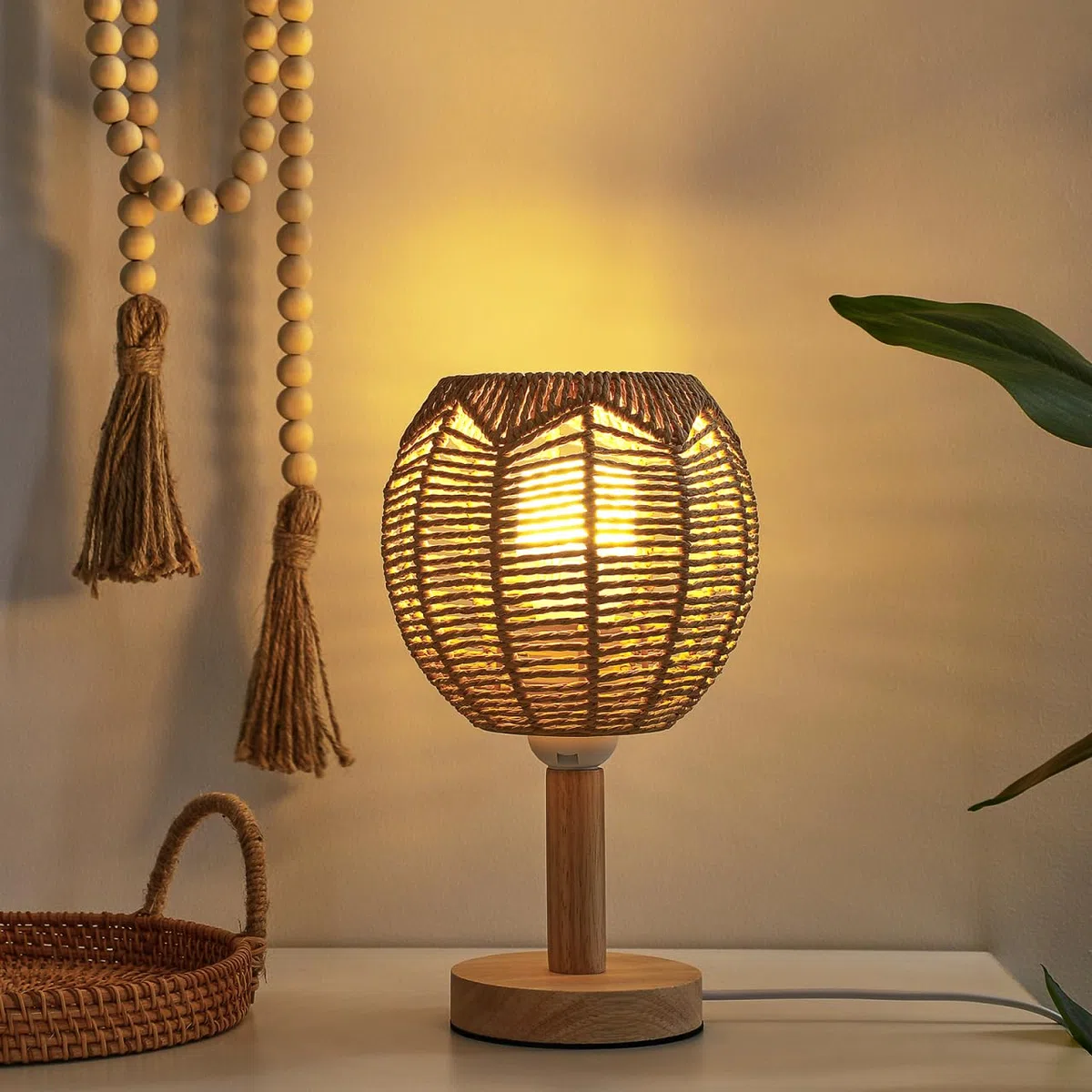 Angoily 3 Stücke Gewebt Lampenschirm Retro Rattan Gewebt Korb Decke Hängelampe Abdeckung Vintage Kronleuchter Lampenschirm für Esszimmer Wohnzimmer, 14 x 15 x 15 cm (Durchmesser des Mittellochs: 4cm）