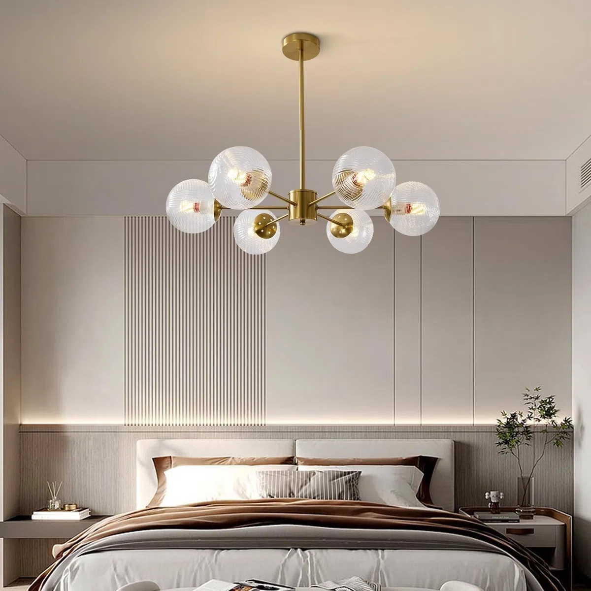 Pendelleuchte Mid-Century Modern 6-flammiger Kronleuchter goldene Sputnik Pendellampe Vintage grüne Deckenleuchte aus gebürstetem Messing Glaskugel Kronleuchter für Schlafzimmer Flur Esszimmer