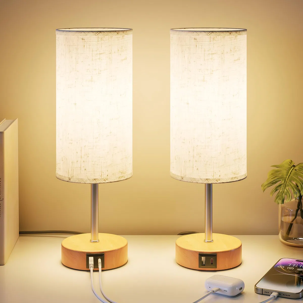 Nachttischlampe 2er Set, Tischlampe mit USB-A und USB-C Ladefunktion, Schreibtischlampe, Leselampe, Dekolampe, Touchdimmbar, 3 Stufen Warmlicht, Leinen-Lampenschirm, 1,5m Kabel(E27-Lampe inkl)