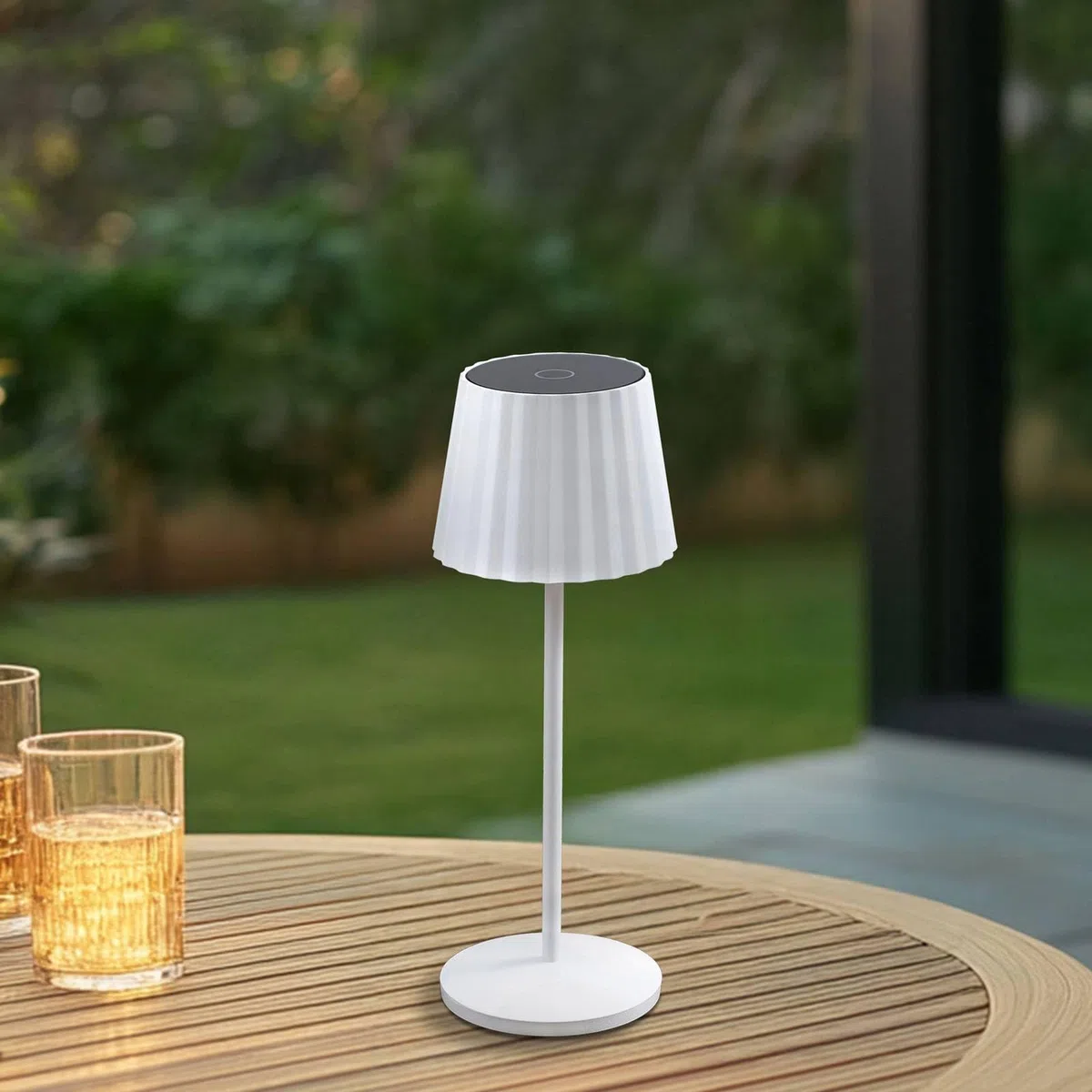 Lindby LED Esali dimmbar (Modern) in Weiß aus Aluminium (1 flammig,) Wohnzimmerleuchte